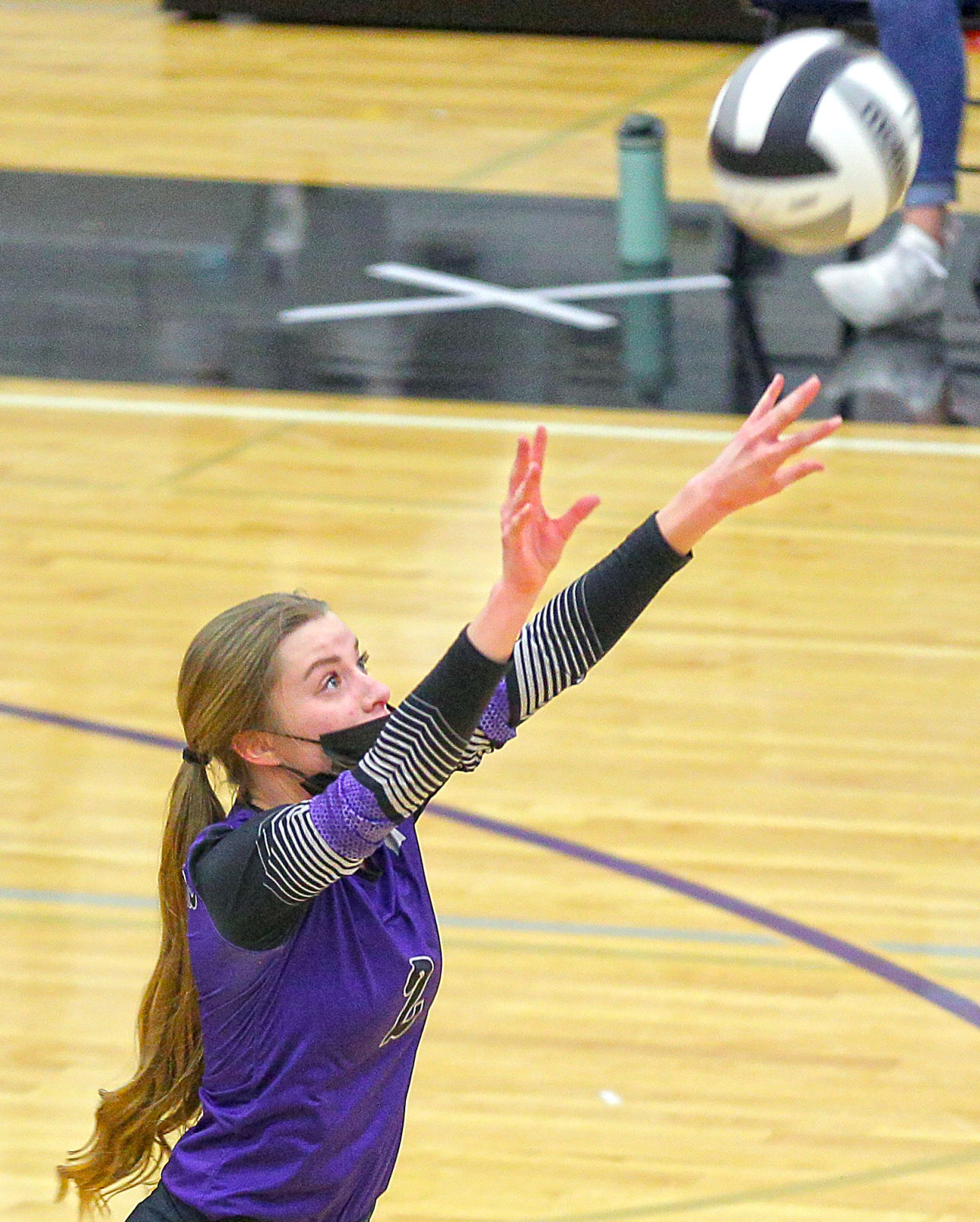 Fallon at Spring Creek Volleyball 15.jpg